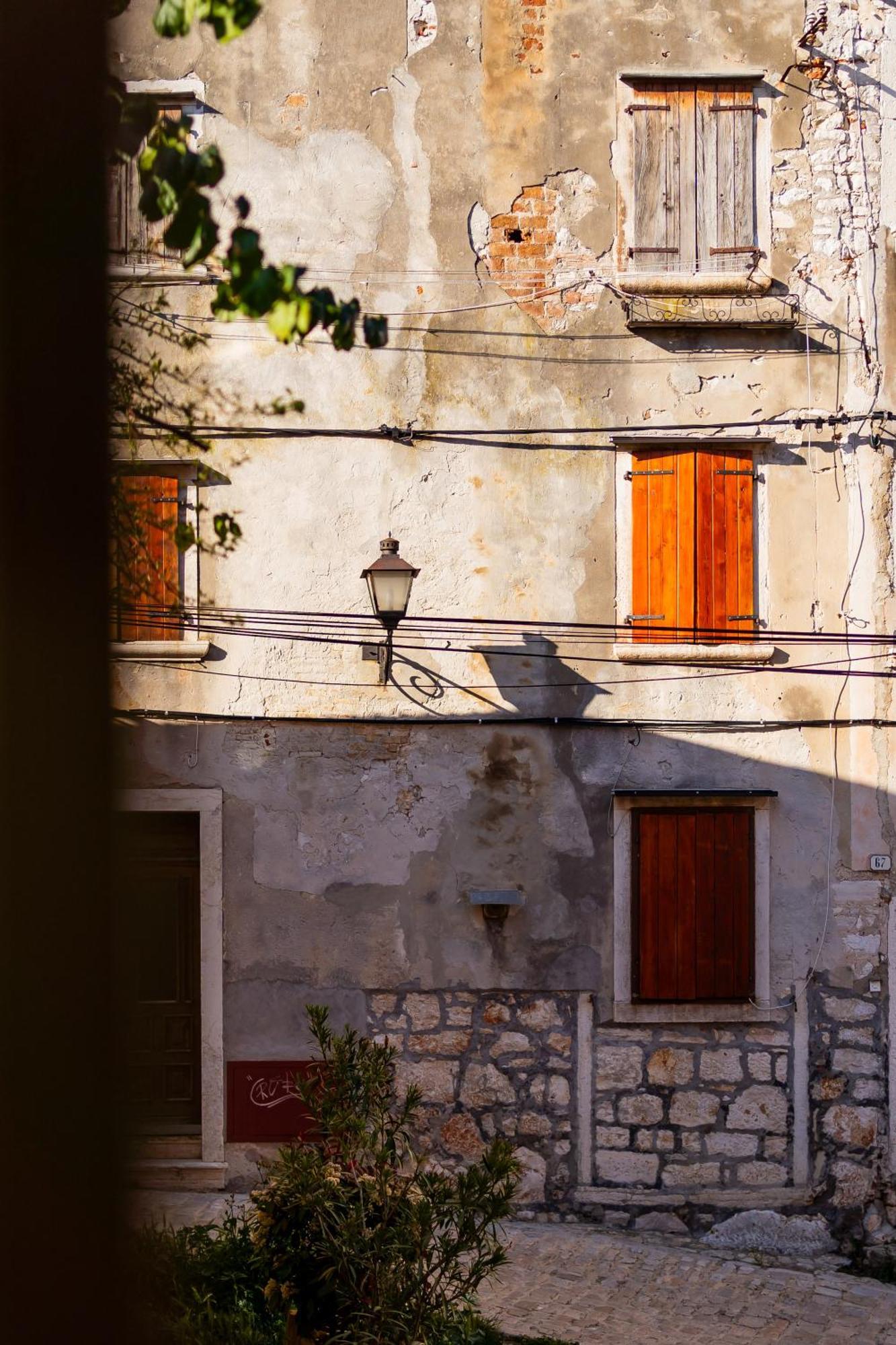 Montalbano Gem - Heritage Studio With Airy Vibes Rovinj Eksteriør bilde